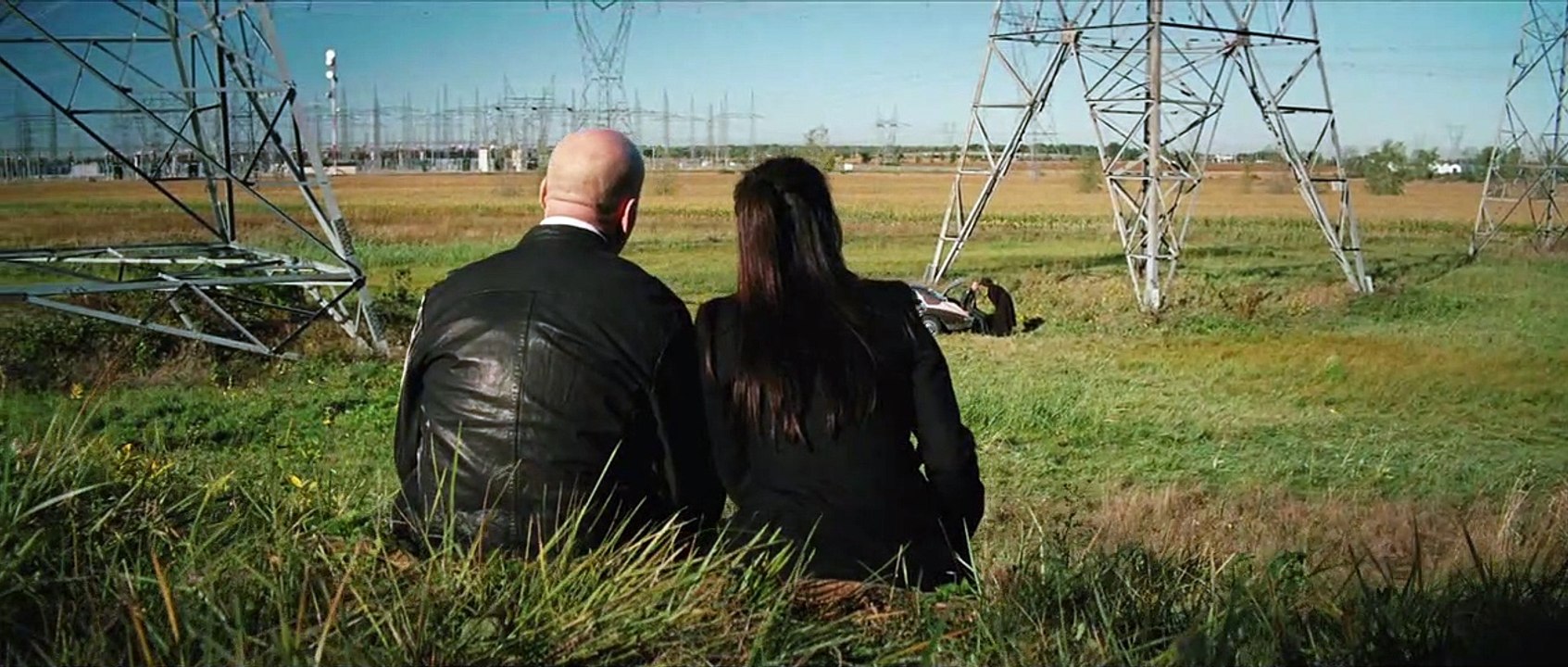 Red 2 Clip