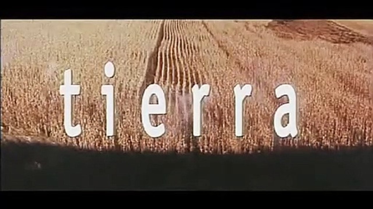 Tierra Tráiler