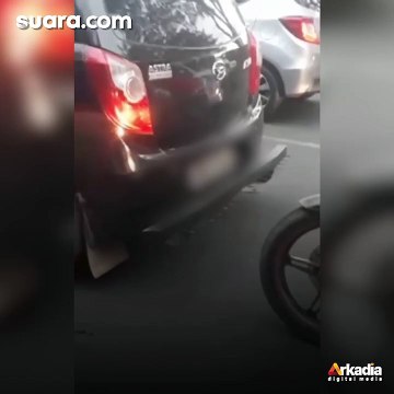 Viral Daihatsu Ayla Pakai Bumper Berduri di Belakang, Sekali Senggol Bisa Bikin Ban Pecah