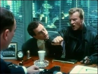 Segundo sangriento Tráiler VO