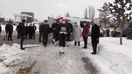 Hayatını kaybeden piyade teğmenin cenazesi, memleketinde toprağa verildi
