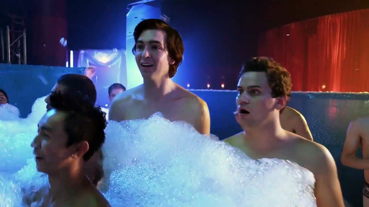 Date and Switch Tráiler (2) VO