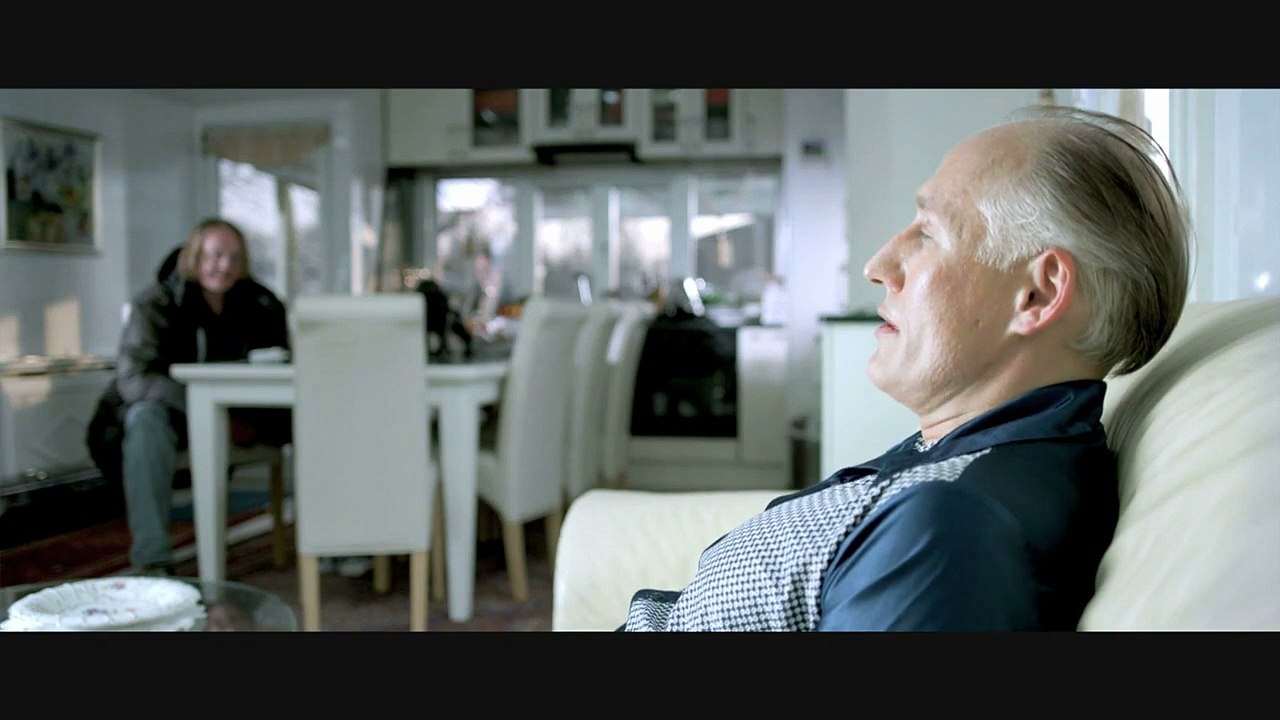 En tierra de nadie (Snowman's Land) Tráiler (2) VO