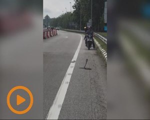 Awas 'penunggu' jalan raya