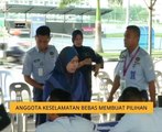 Anggota keselamatan bebas membuat pilihan
