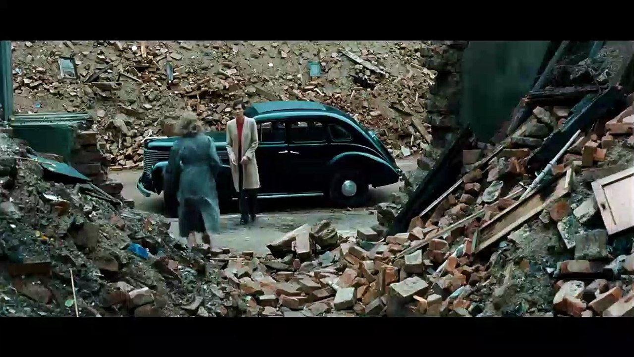 Phoenix Tráiler (2) VO