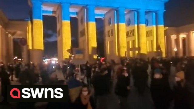 Protesters demonstrate in Germany against Russia's invasion of Ukraine