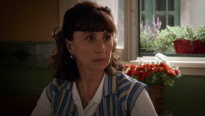 Una historia de locos Tráiler (3) VO