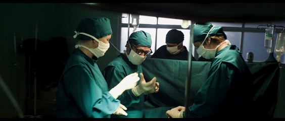 Dioses Tráiler (2) VO