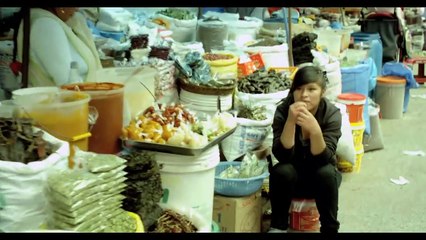 Chicas Nuevas 24 horas Tráiler