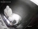 Gang targeting an ATM