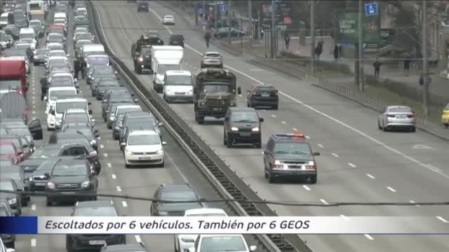 Los últimos españoles intentan salir de Ucrania