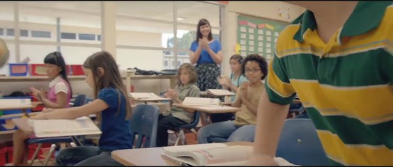 Loco de amor Tráiler