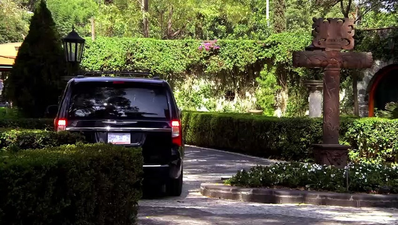 La prima (Tráiler)