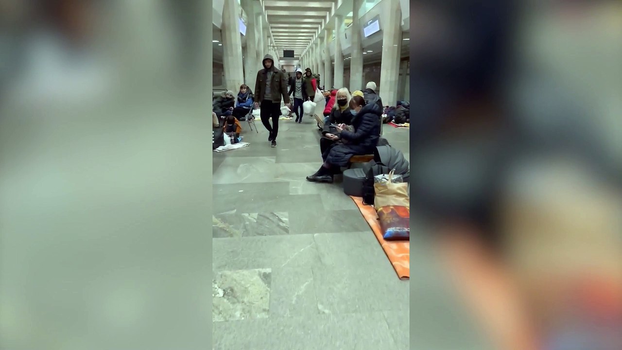 Ukrainians seek refuge in train station