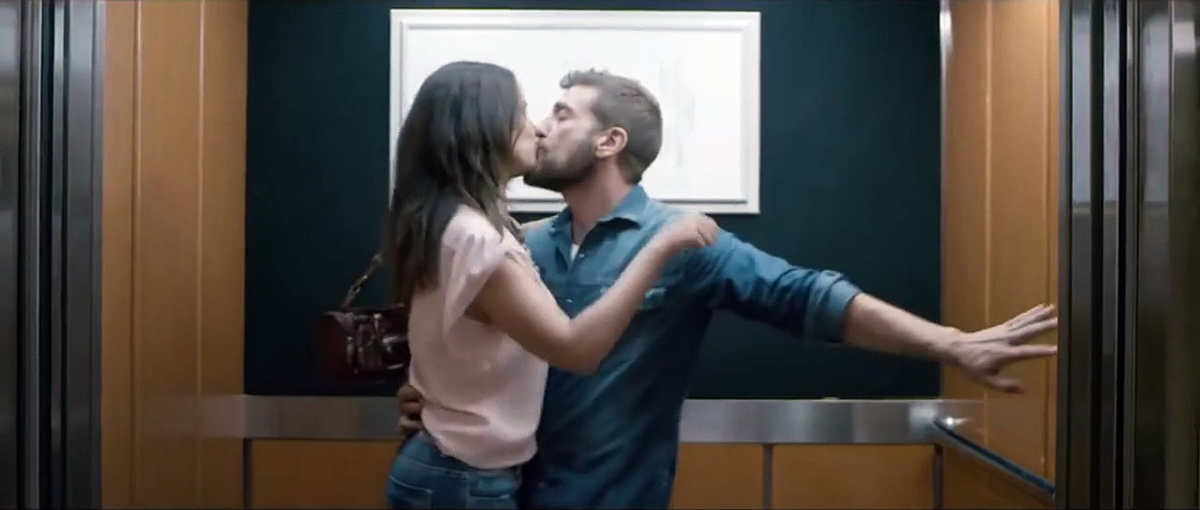 Legionario tráiler subtitulado