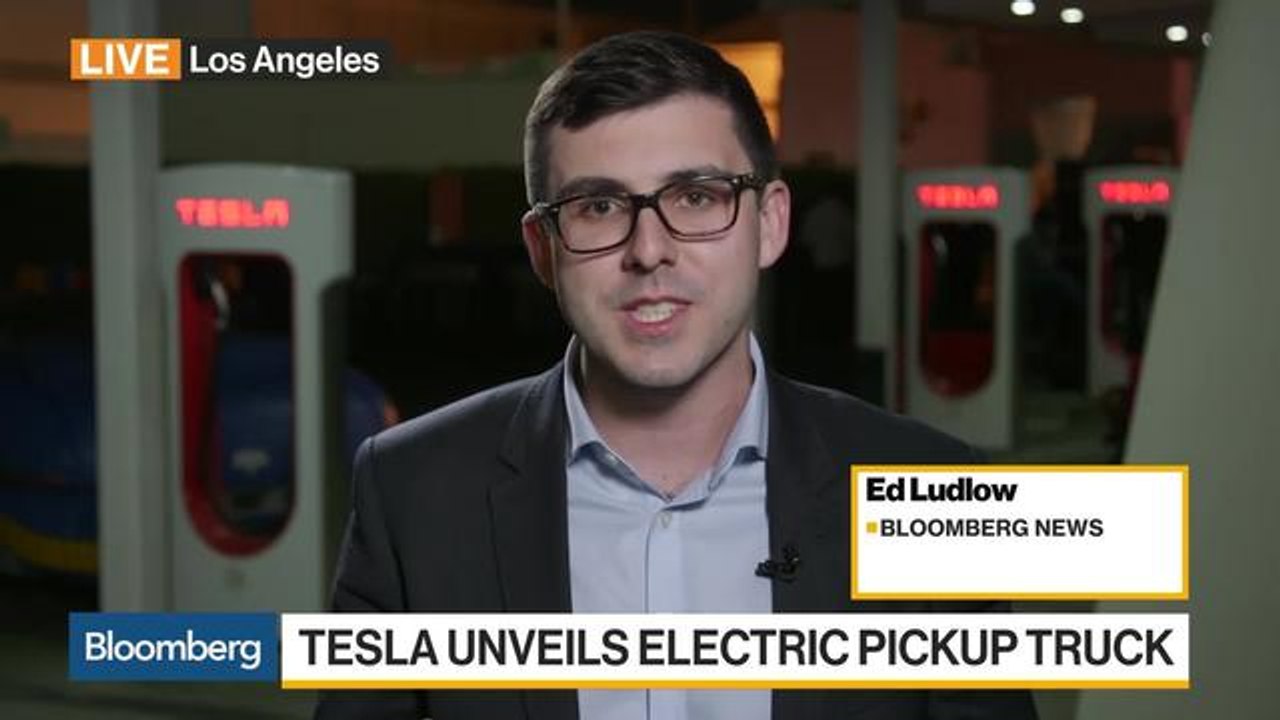 Tesla Truck Demo Goes Awry as Shatterproof Windows Shatter