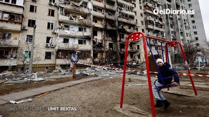 FOTOGALERÍA: Los civiles ucranianos se refugian de los ataque de Rusia