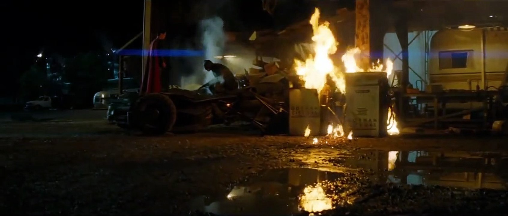 Batman v Superman: El origen de la justicia Clip VO