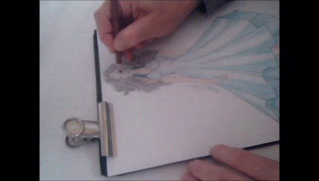 رسم فستان بالخطوات بالاقلام الخشبية Drawing Dress with wooden pencils Dessin robe avec crayons en bois