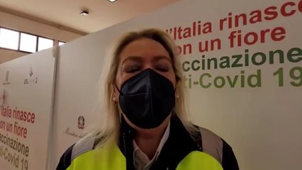 Chiude l'hub vaccinale di Terni, l'infermiere: "Vuol dire che abbiamo vinto"