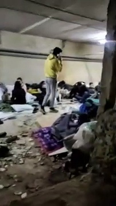 Russia Ukraine War: रूस-यूक्रेन युद्ध के बीच बंकर में छिपे भारतीय स्टूडेंट्स