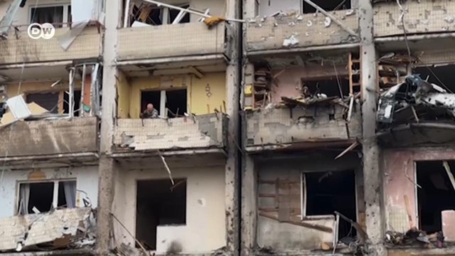 Вой сирен и звуки взрывов: как украинцы переживают войну (25.02.2022)