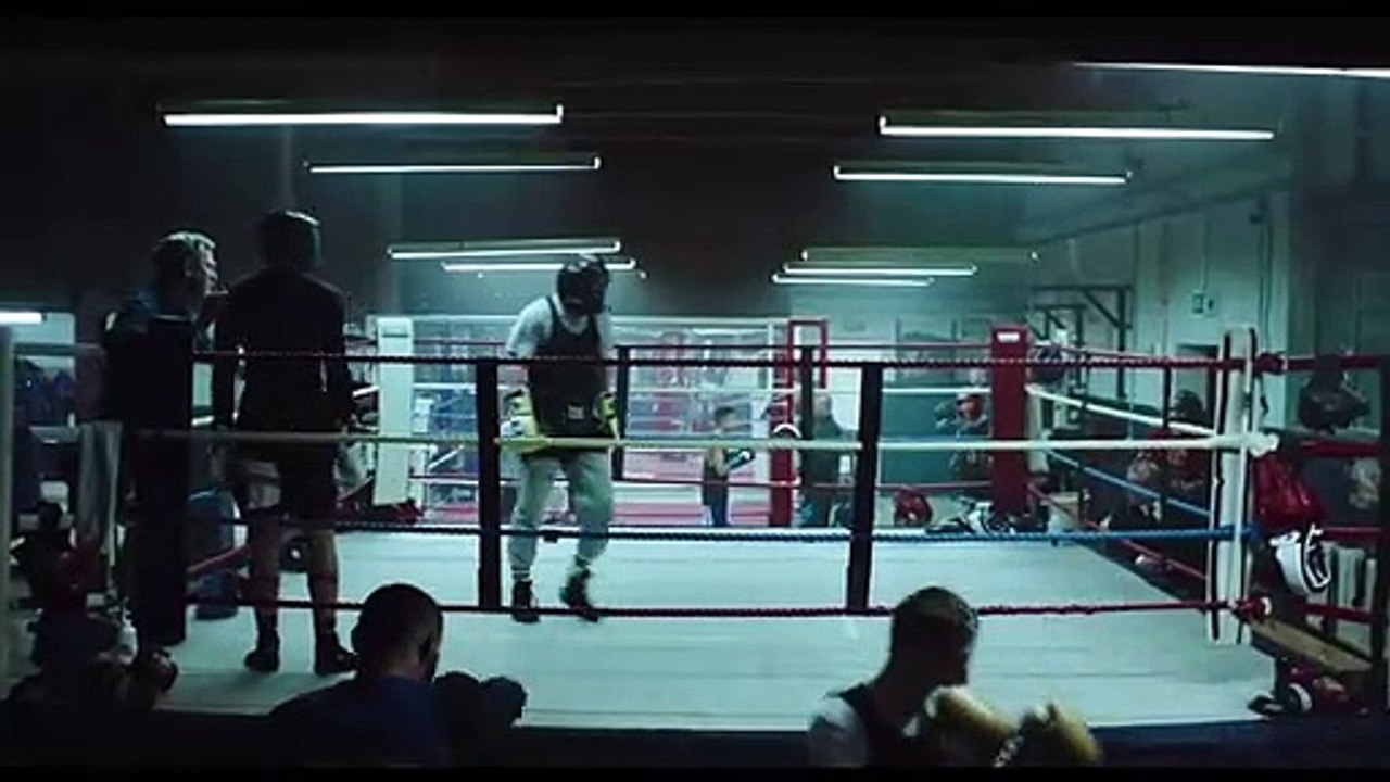 Jawbone Trailer en inglés