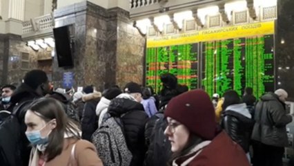 Éxodo masivo de Kiev para huir de la máquina de guerra rusa