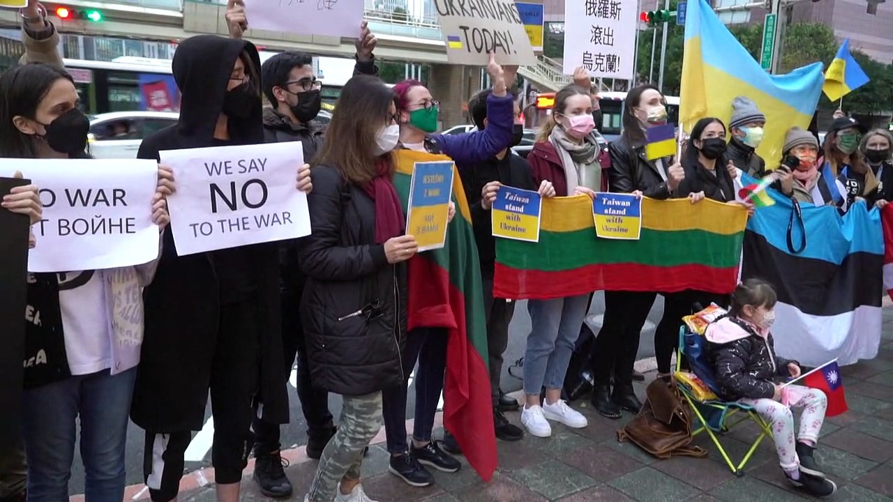 Ucranianos protestam em Taiwan
