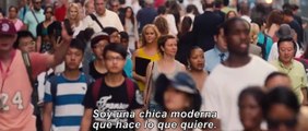 'Esta chica es un desastre'- Tráiler oficial
