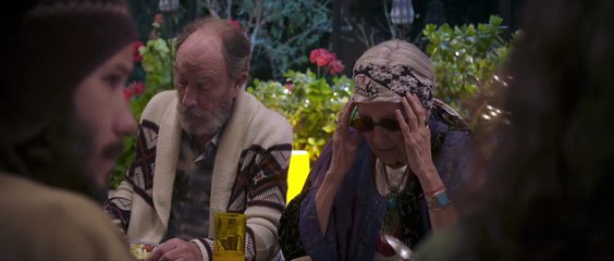 Un padre no tan padre: Trailer