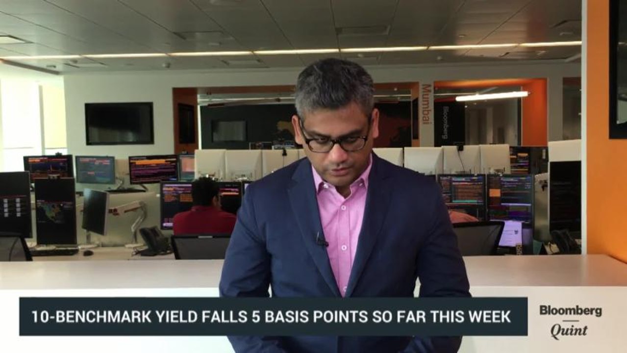 Indian Bonds & Rupee On Track For A Third Week Of Gains