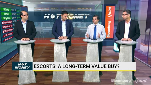 Analysts Remain Cautiously Optimistic On Tractor Segment In Auto Industry