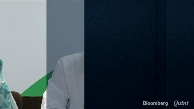 Here's How Politicians Reacted To Supreme Court’s Aadhaar Verdict