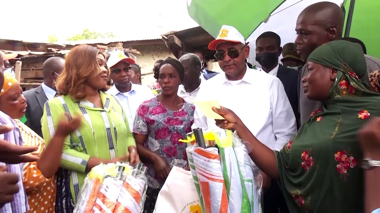 Filets sociaux productifs : Patrick Achi et quelques membres du gouvernement, visitent les bénéficiaires de Yamoussoukro