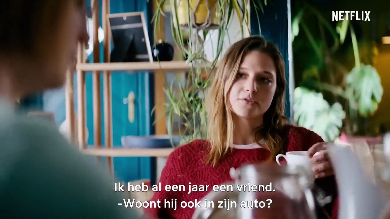 'Temporada de secretos' - Tráiler Oficial - Netflix