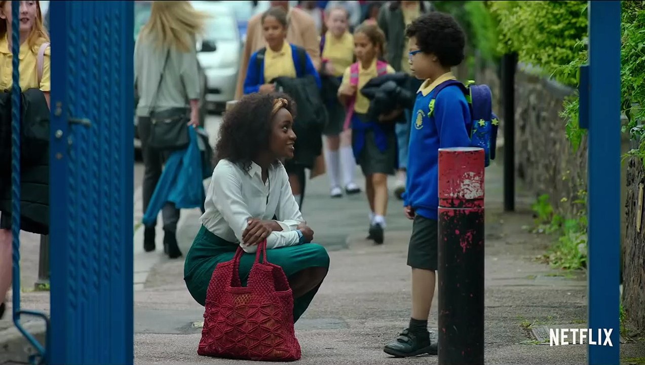 'Detrás de sus ojos' - Tráiler oficial en inglés temporada 1