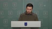 Ukrayna Devlet Başkanı Zelenskiy, bu gecenin zor geçeceğini ve Kiev'in kaybedilmemesi gerektiğini söyledi