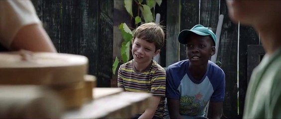 Peter y el dragón Clip VO