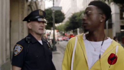 'Dos completos desconocidos' - Tráiler oficial