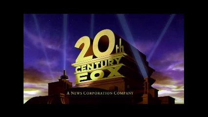 La delgada línea roja Tráiler VO