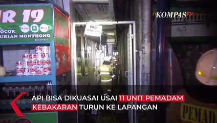 Kebakaran Rumah Indekos Tiga Lantai di Radio Dalam, Petugas Temukan Tiga Jenazah