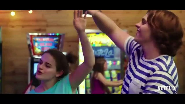 'El stand de los besos' - Tráiler oficial en inglés