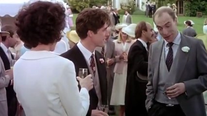 Tráiler de Cuatro bodas y un funeral