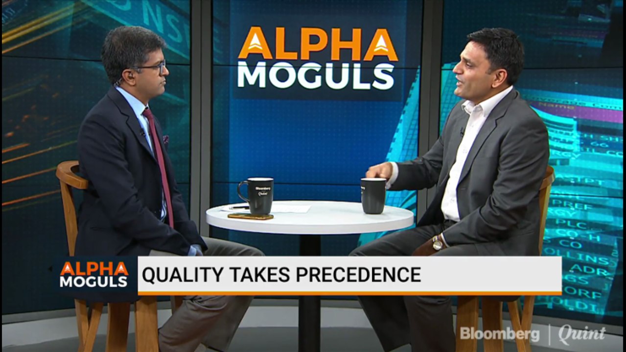 Adviser Managing $15-Billion Assets Has A Word Of Caution For Small- And Mid-Cap Investors