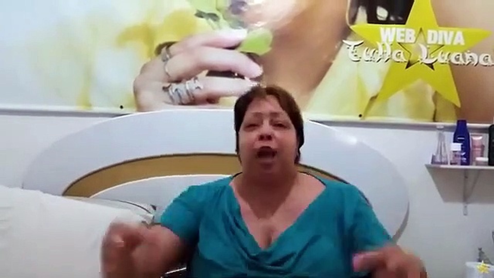 Tulla Luana - eu te odeio tanto, Dilma