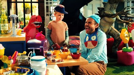 No se aceptan devoluciones Tráiler