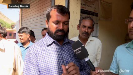 Aayush And Alex Talk To A Ration Shop Owner To See If People Get Their Food Ration Through Aadhaar