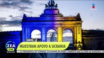 Edificios de Europa se iluminan con colores de la bandera de Ucrania